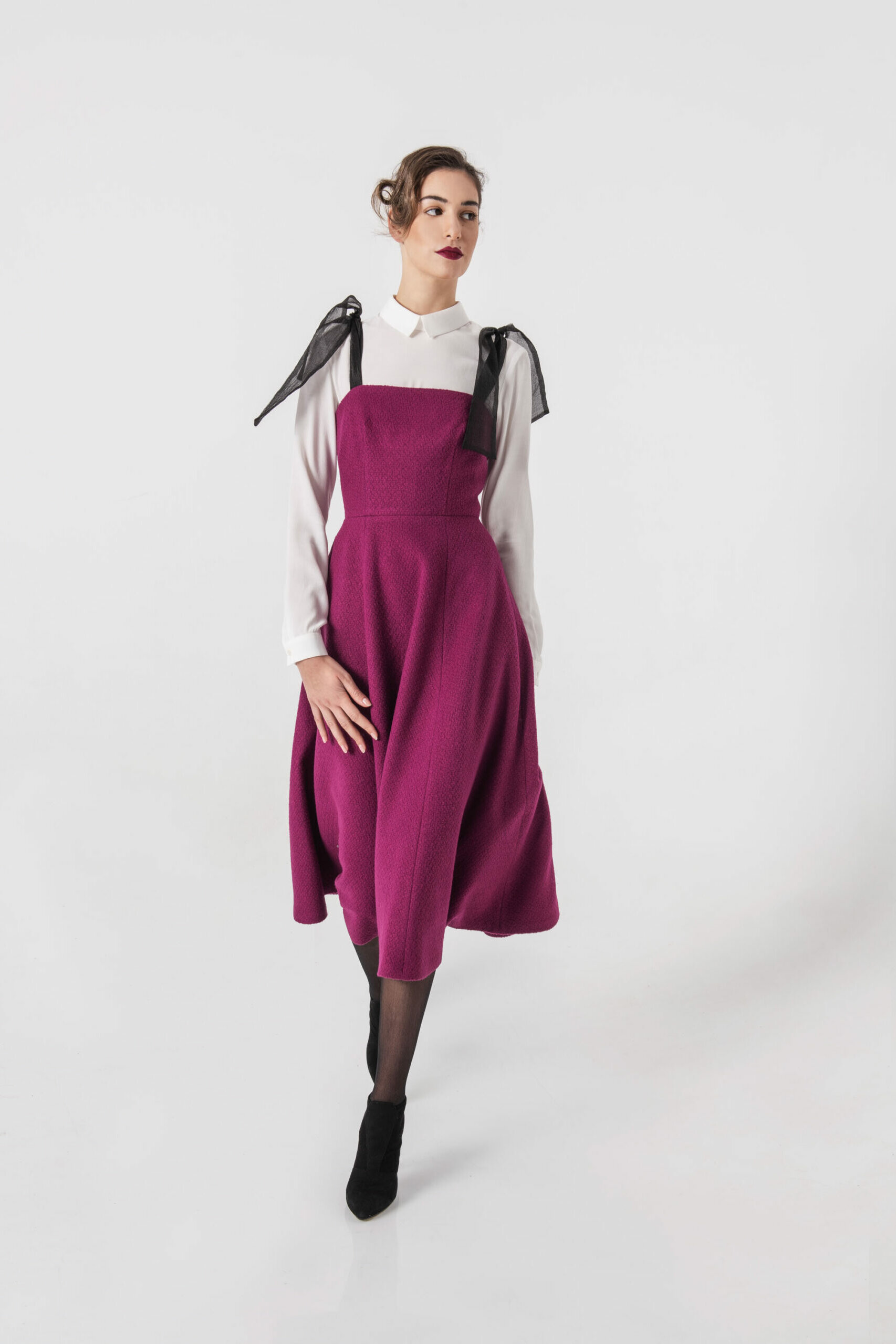 Elegant dress with organza straps walking scaled uai • Sassa Björg