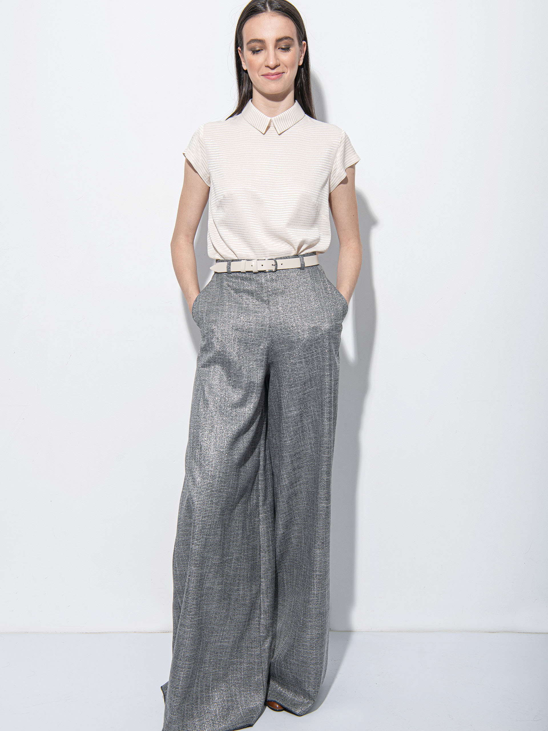 Skirt pants with silver sheen front • Sassa Björg