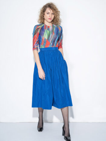 royal blue taffeta skirt walking • Sassa Björg