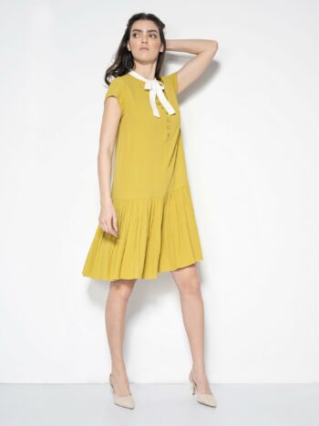 lime pulp dress w bow front • Sassa Björg