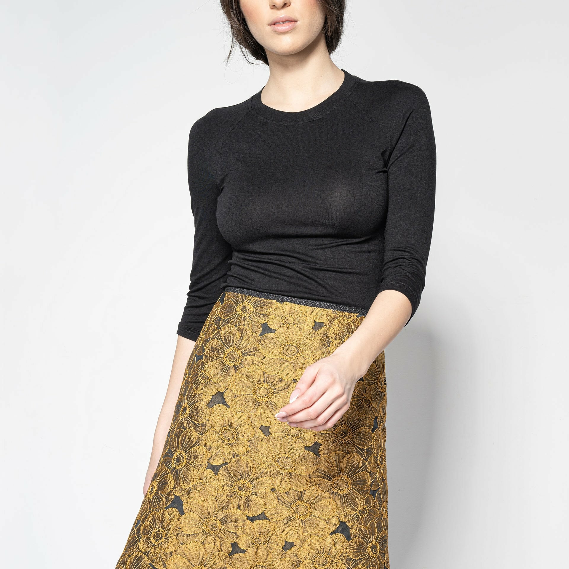 mini skirt gold jacquard pattern walking crop uai • Sassa Björg