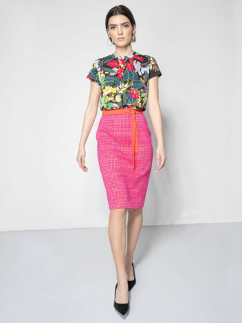 pink neon pencil skirt walking • Sassa Björg