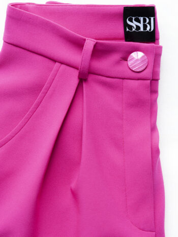 pleated pants magenta closeup • Sassa Björg