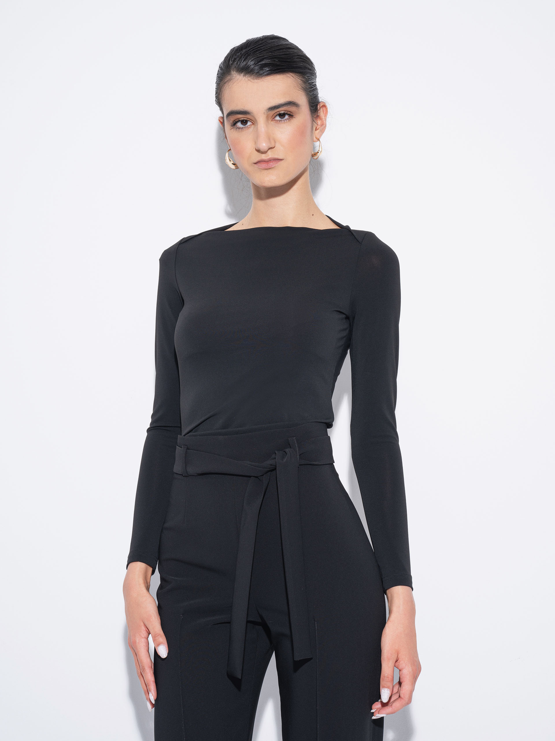 boatneck blouse black long sleeve front crop • Sassa Björg
