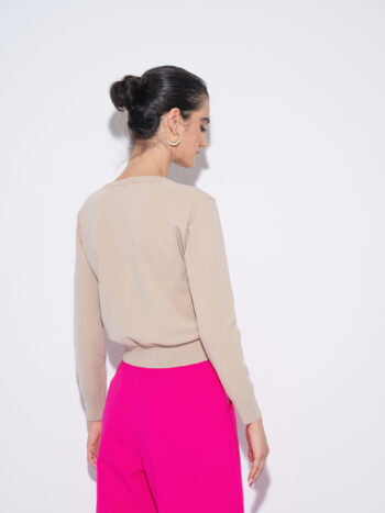 hearty sweater beige back • Sassa Björg