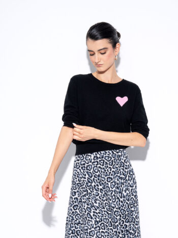 hearty sweater black sleeve up • Sassa Björg