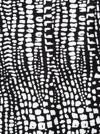high waist pencil skirt b w closeup • Sassa Björg