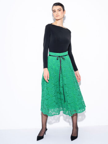lush green lace skirt crop • Sassa Björg