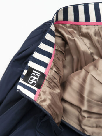 gathered taffeta skirt navy blue closeup • Sassa Björg