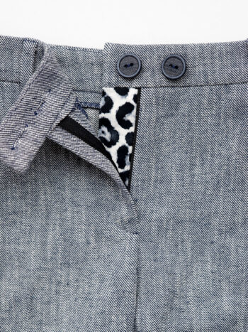 gold edging pants closeup • Sassa Björg