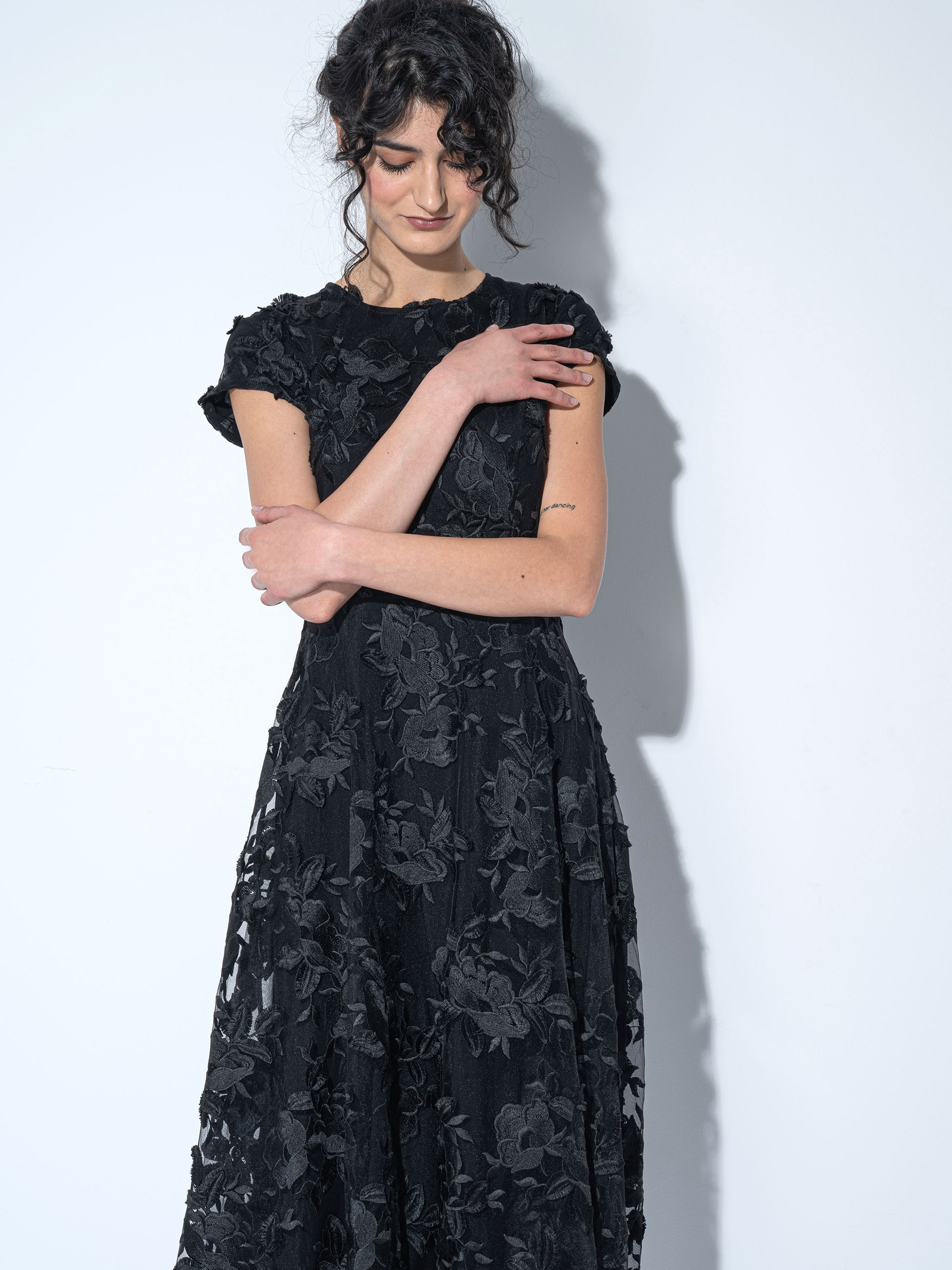 noir bloom dress crop • Sassa Björg