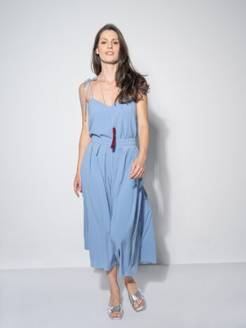 midi pleated skirt dove blue walking secondary • Sassa Björg