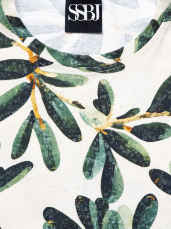 loose fit tee olive branch pattern closeup • Sassa Björg