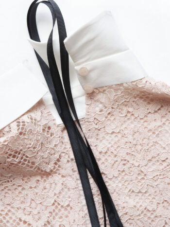 pink lace crop top collar bow closeup • Sassa Björg
